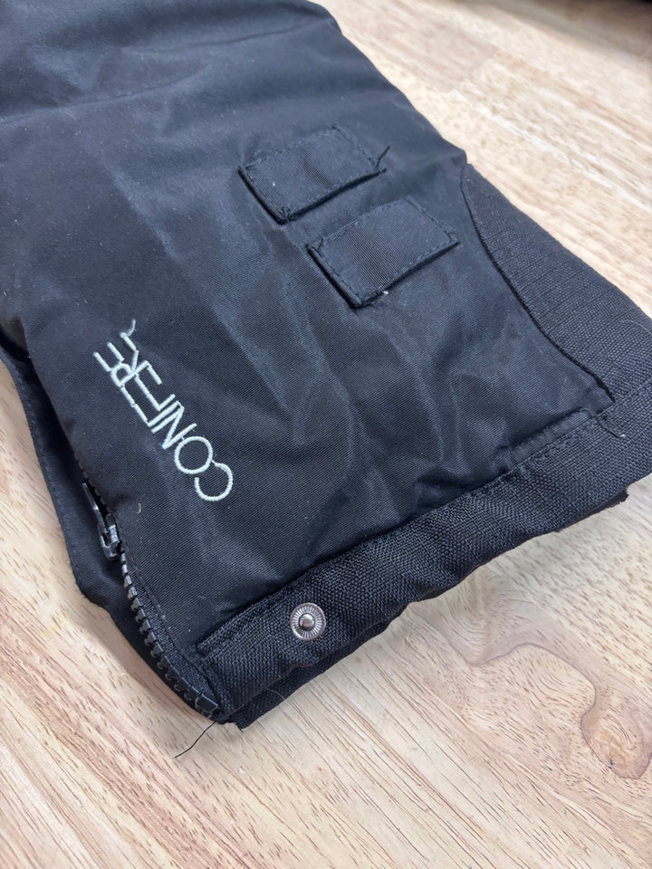 Conifere Size 4 Black Snowpants - roll up hem for adjustable length