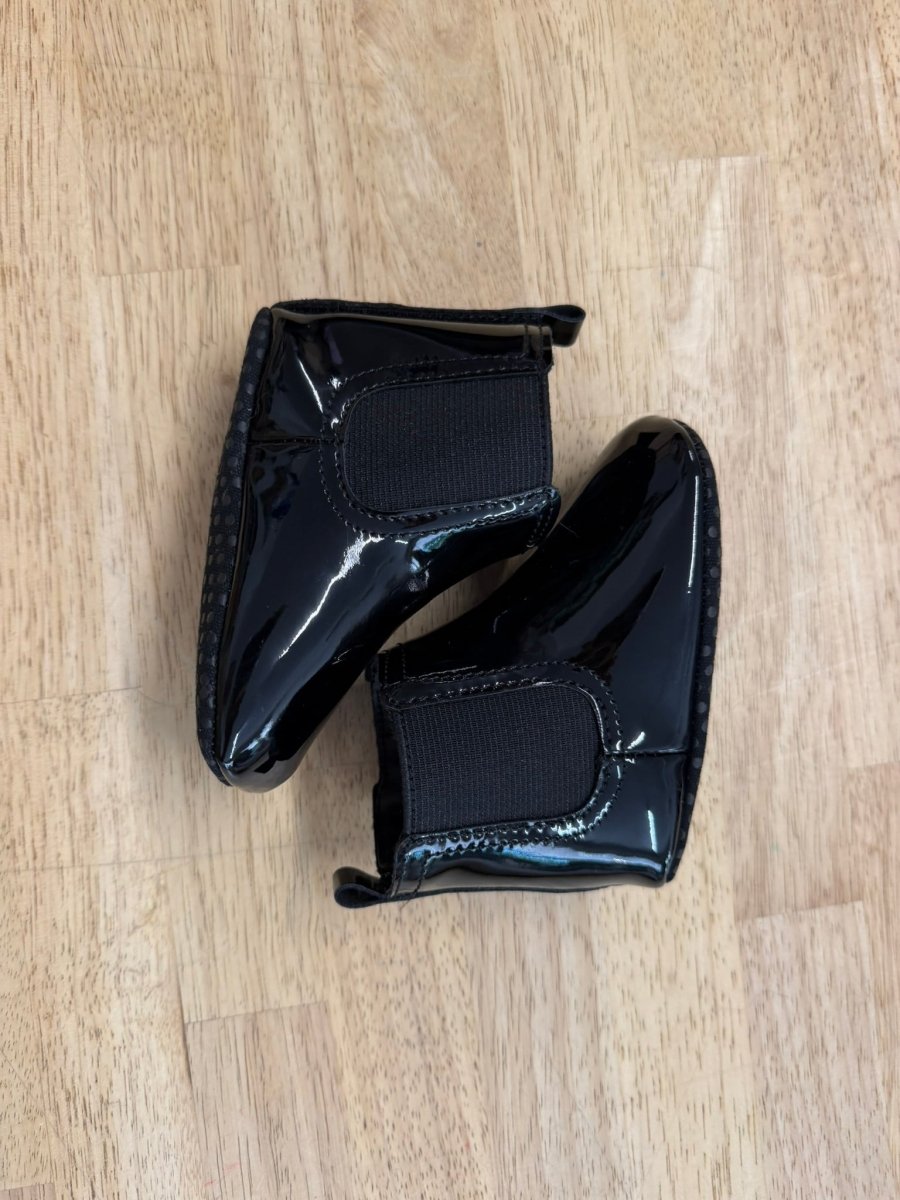 Baby Gap Shiny Baby Booties – 12–18M (EU 21) | Like New - Nest and Sprout-Consignment