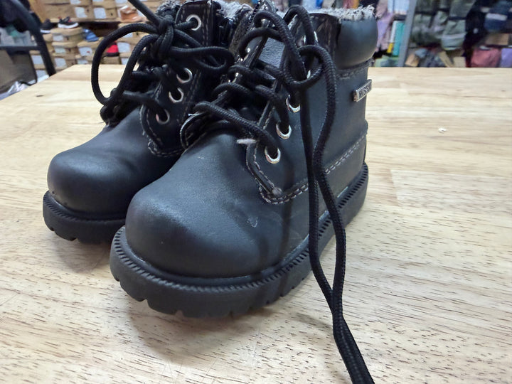 Smart Fit Waterproof Black Ankle Boot – 5 | Lace-Up