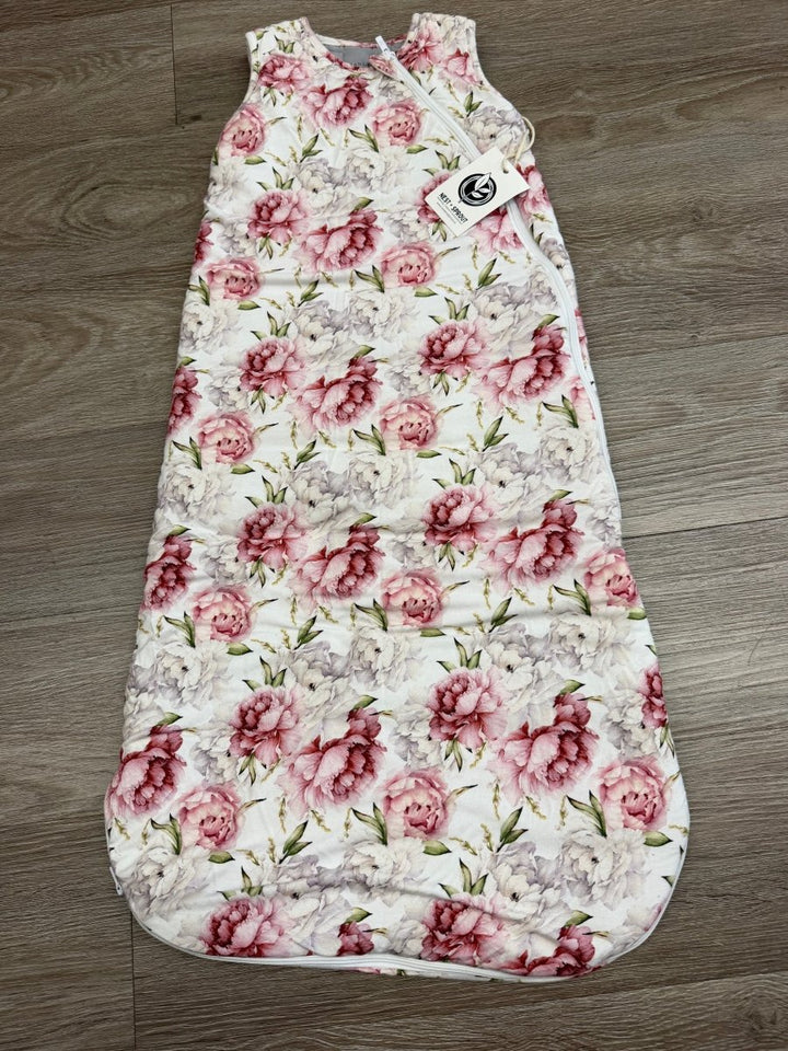 Hanlyn Dusty Rose Floral Bamboo Sleep Sack – M (6–18M) | 1 Tog Excellent - Nest and Sprout-Consignment