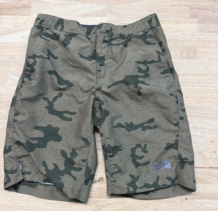 The North Face Camo Shorts – 14/16 | Short