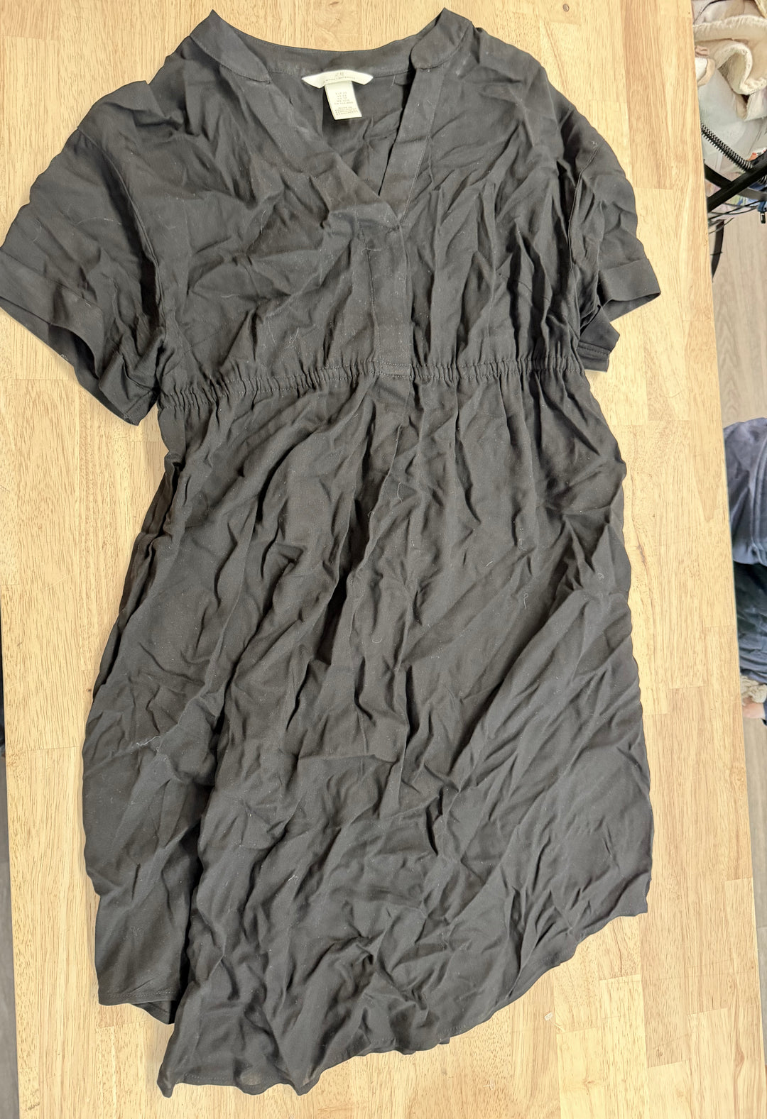 H&amp;M Maternity Dress – XS | Black
