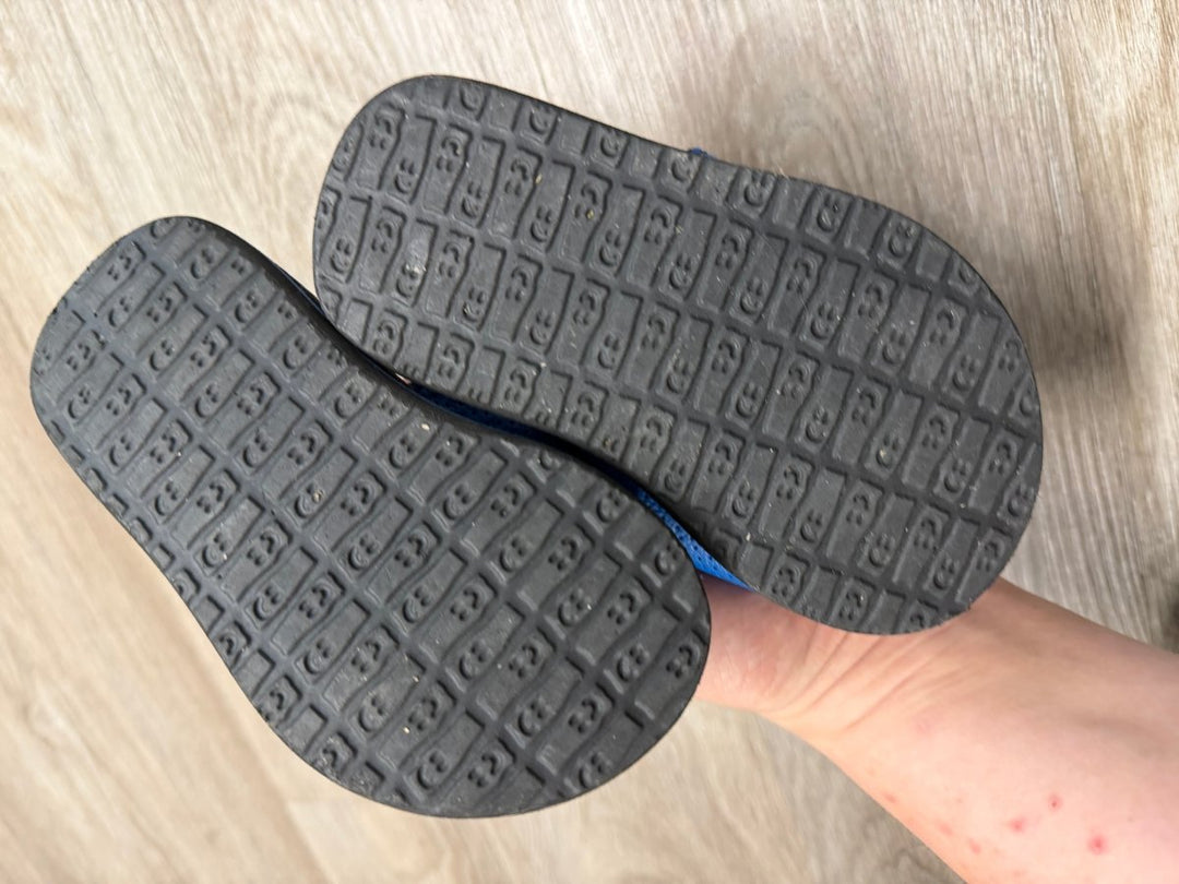 Sanuk Slip - On Slides – Size 7/8 | Black & Blue Velcro - Nest and Sprout - Consignment