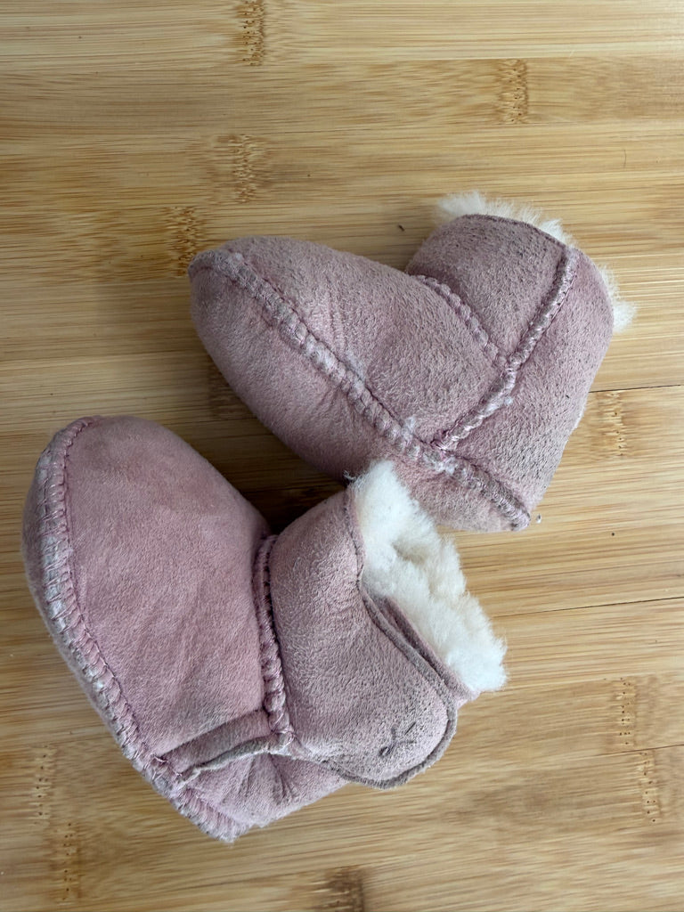 EMU Australia Fur Booties – 0–6M | Pink Suede