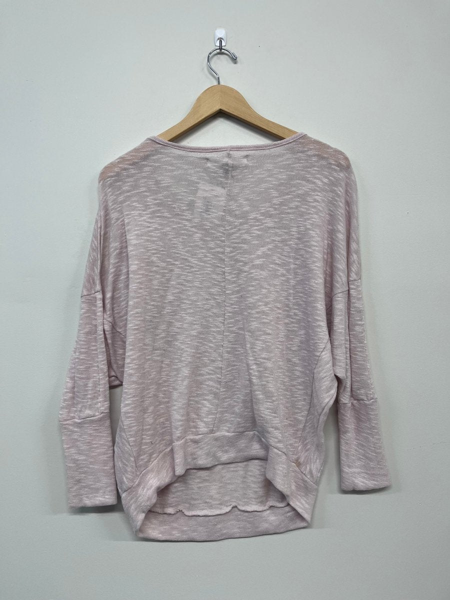 Old Navy Maternity Lightweight Sweater – Light Pink (Small) - Nest and Sprout - Consignment