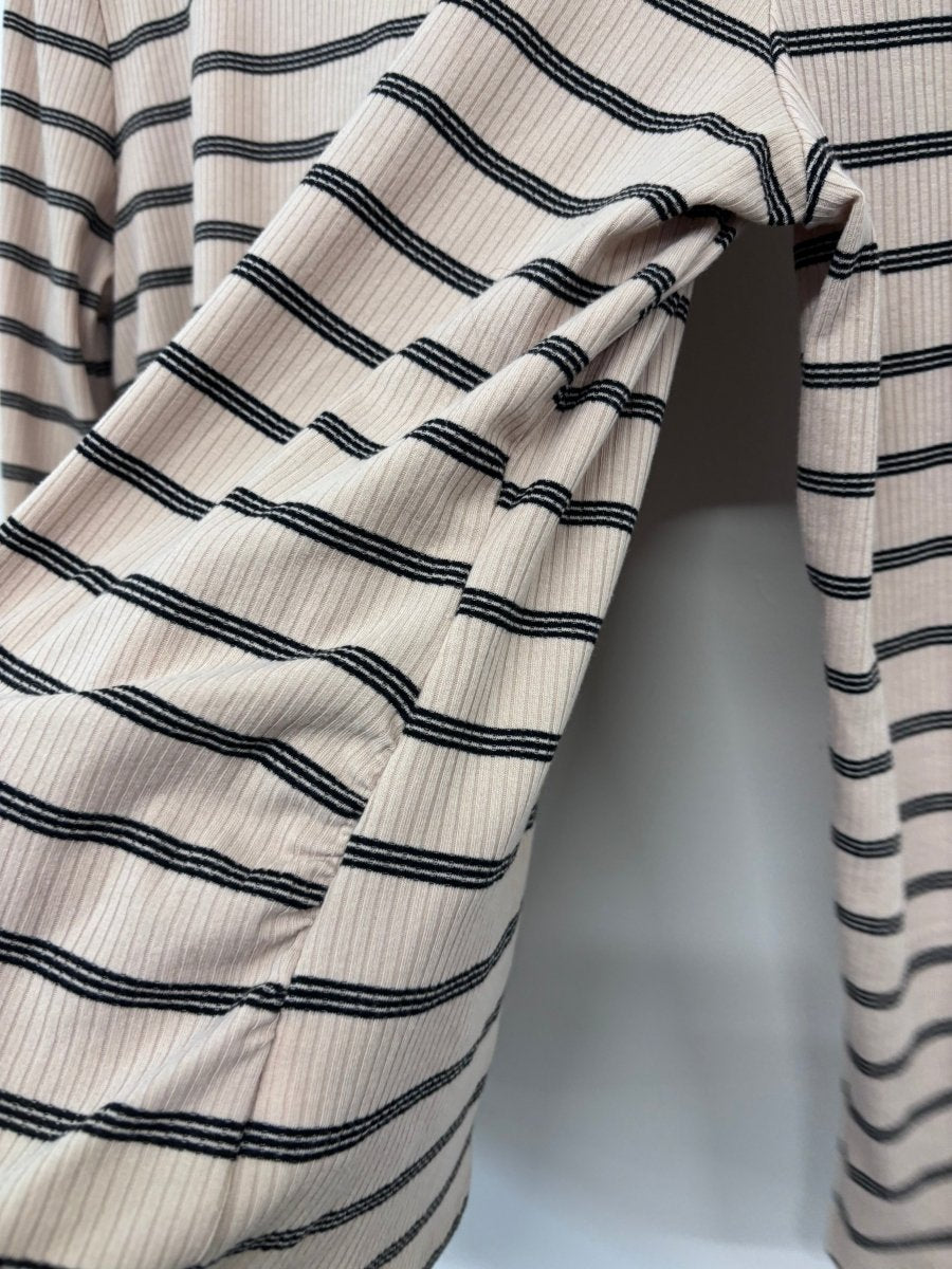 Shein Sweater Large - Nest and Sprout - Consignment