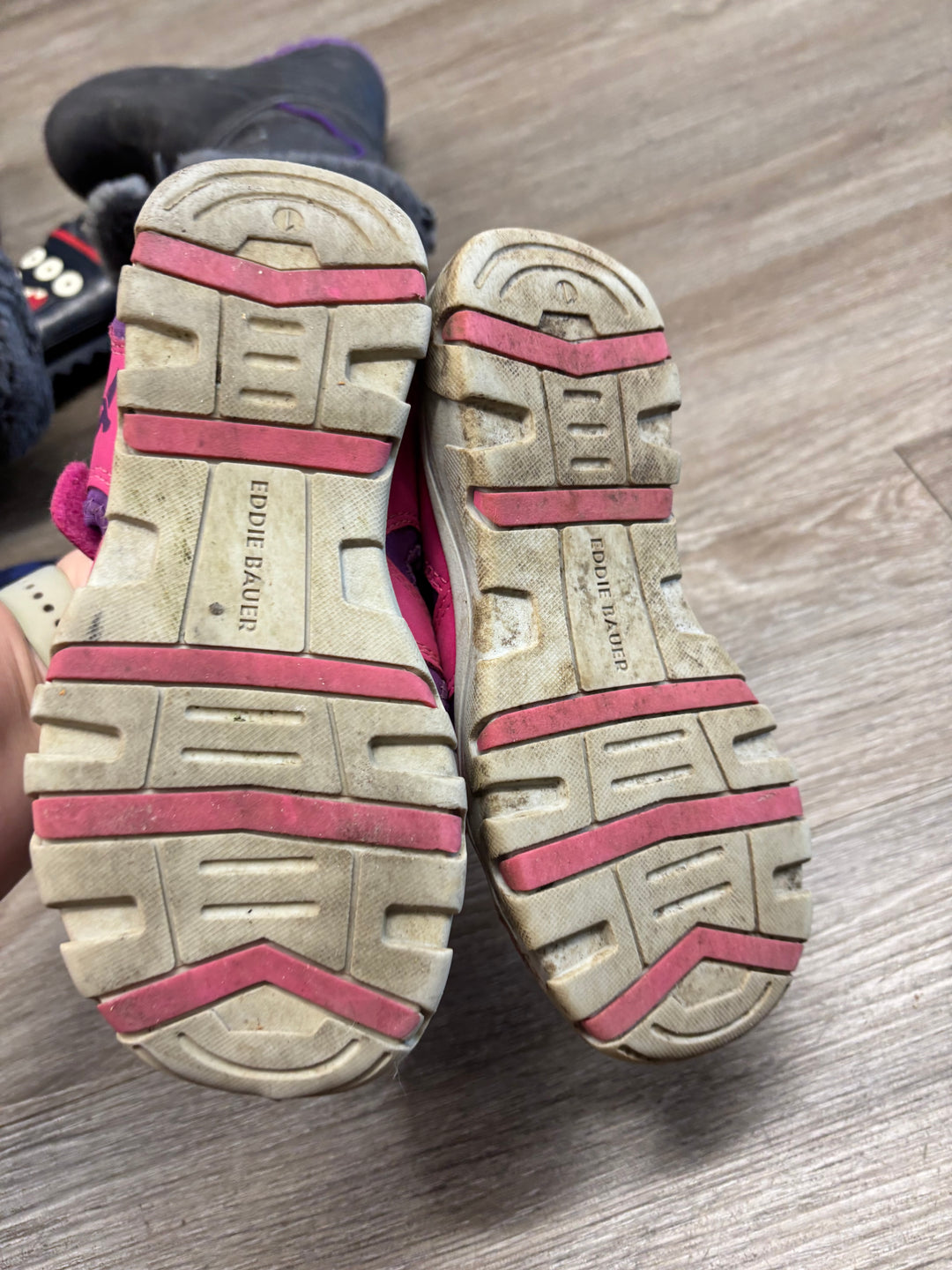 Eddie Bauer Hot Pink Purple Closed-Toe Sandals | Size Youth 1
