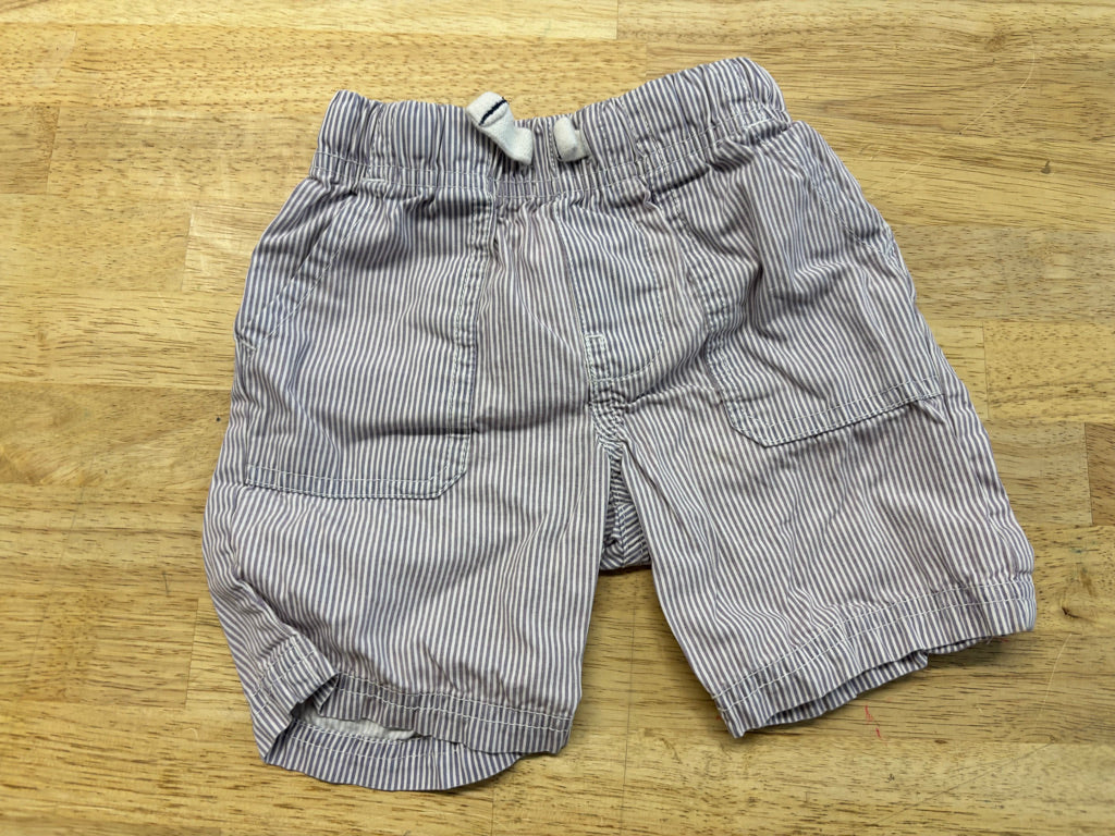 Carter’s Striped Shorts – 2T
