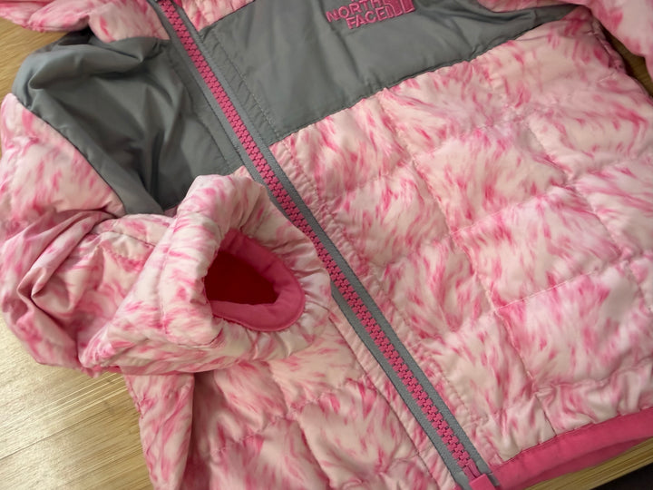 The North Face Thermoball Jacket – 3–5M | Pink Fold-Over Hands & Hood Polyester Fill