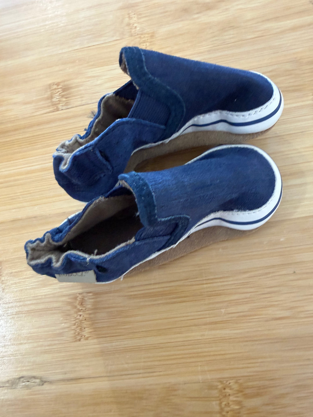 Robeez Blue Leather Slipper – 6–12M | Excellent