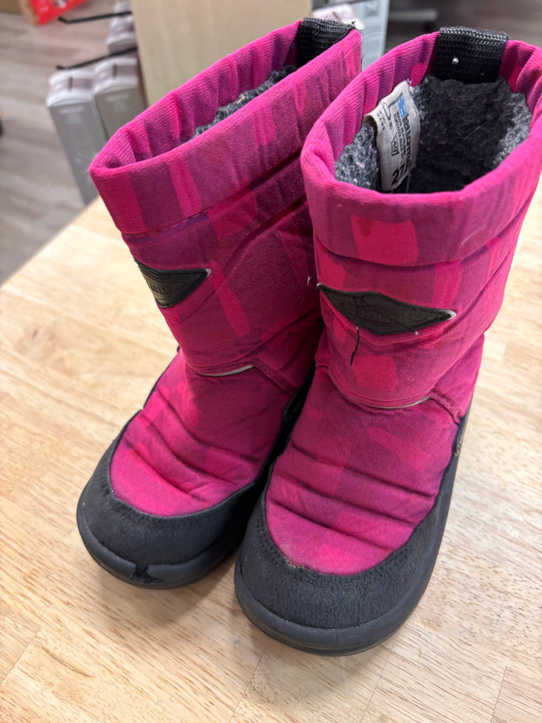 Kuoma Winter Boots – Size 27 (Fuchsia, Fair Condition)
