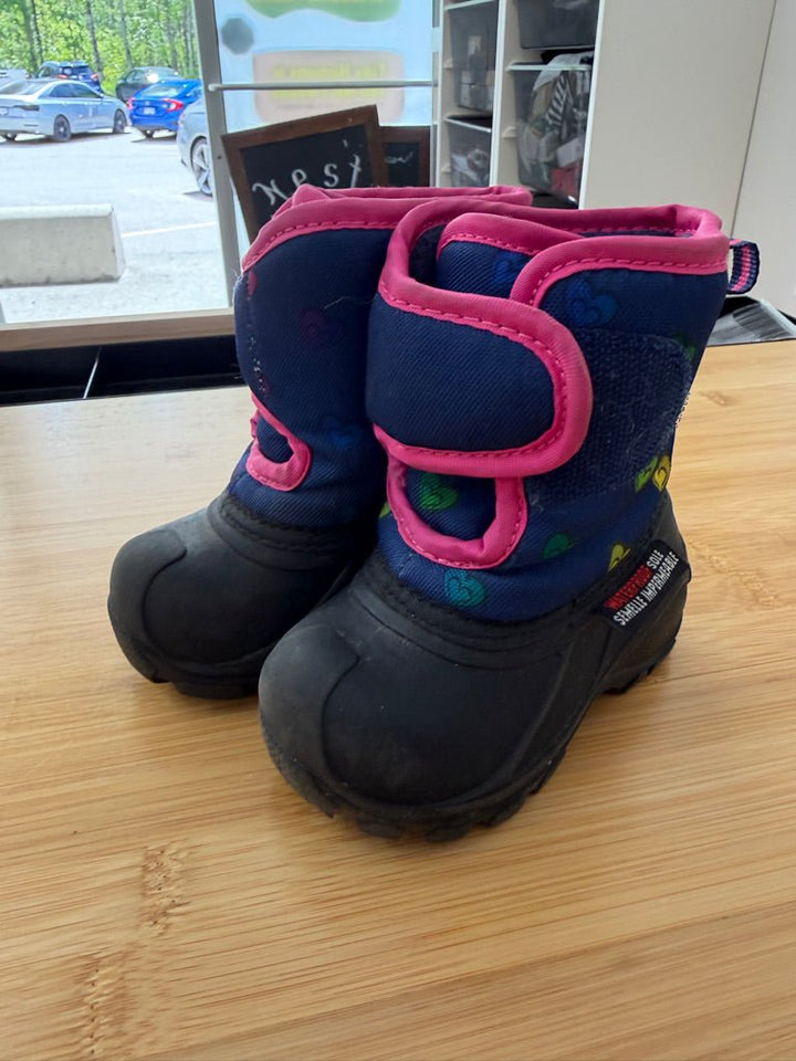 Snoboots Insulated Galosh Boots – 4 | Navy Hearts Pink Edging Velcro - Nest and Sprout-Consignment