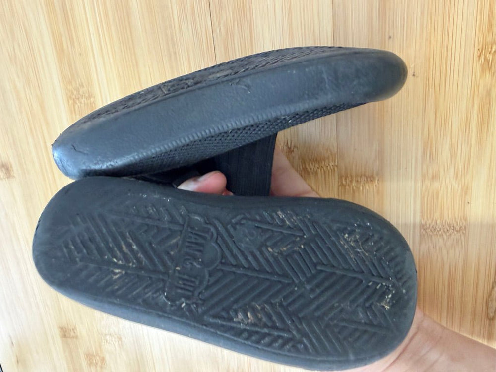 Jan & Jul High-Top Knit Shoes – EU 24 (US 8) | Black | Play - Nest and Sprout-Consignment