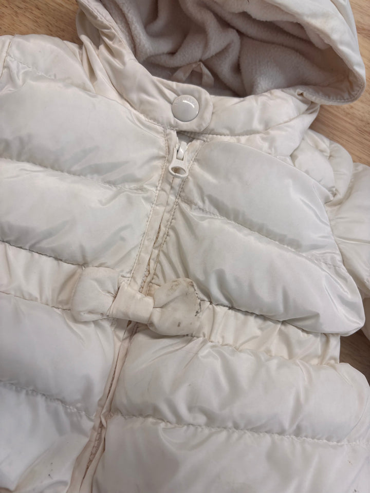 Gap 0–6M Cream Puffer Jacket imperfect