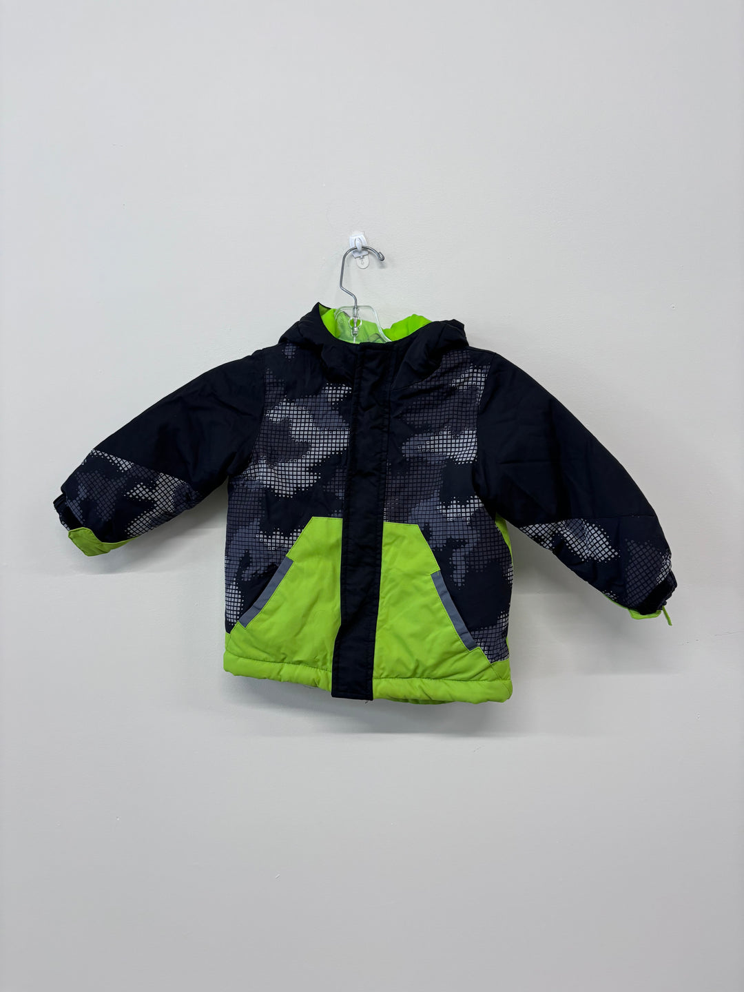 Children's Place snow Jacket, 2T | Clearance