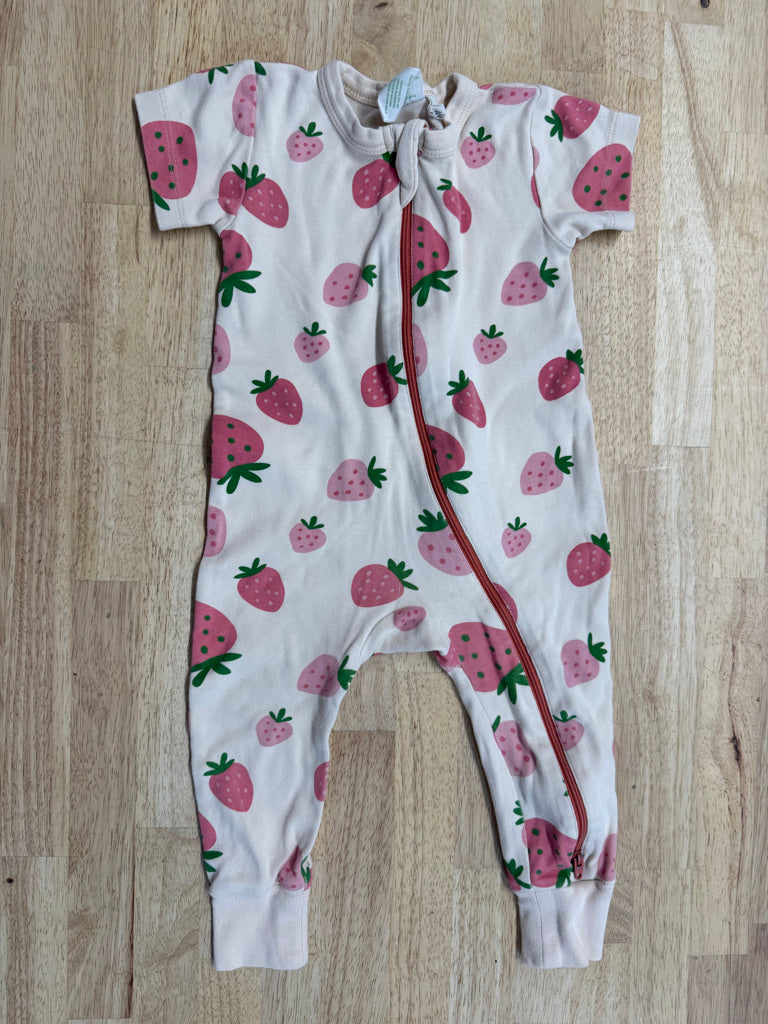 Parade Organics Footless Sleeper – 6–12M | Strawberry Print | Play