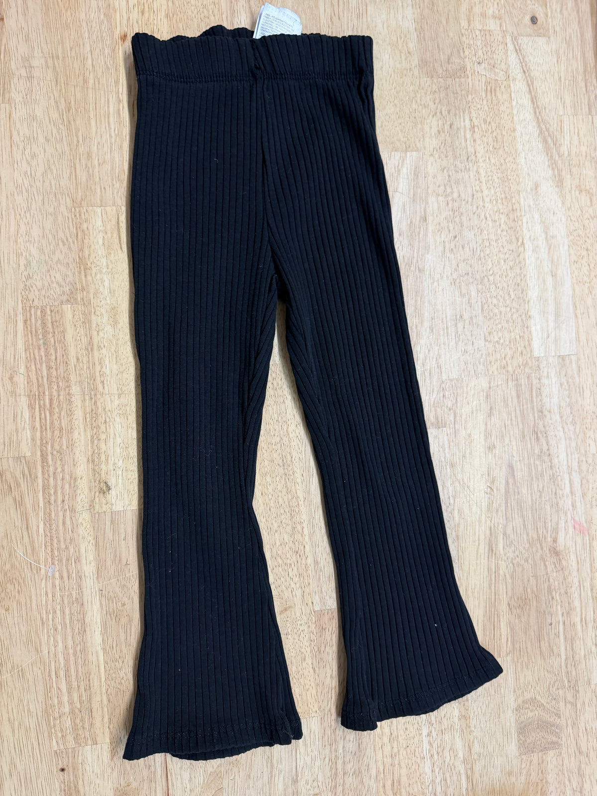 LC Waikiki Ribbed Flare Pants – 3/4 Years - Nest and Sprout-Consignment