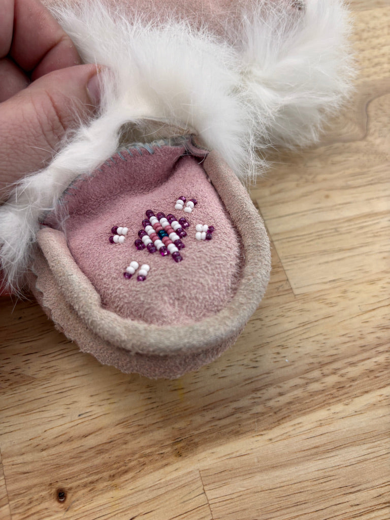 Pink Leather Moccasins - Beaded with Fur (Fair)
