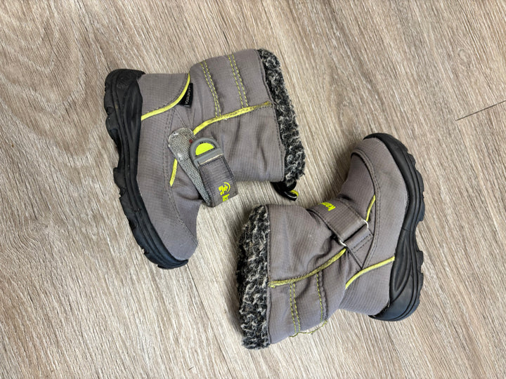 Kamik Grey Green Winter Boots | Size D7