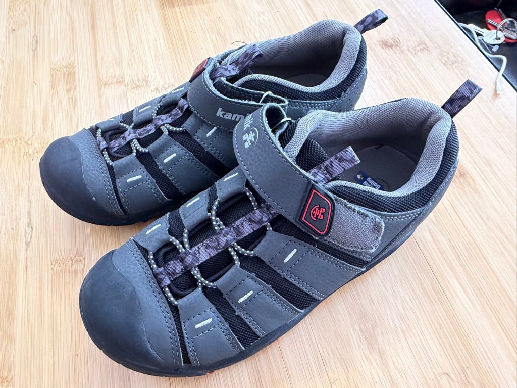 Kamik Velcro Closed-Toe Sandals – Youth 5 - Nest and Sprout-Consignment