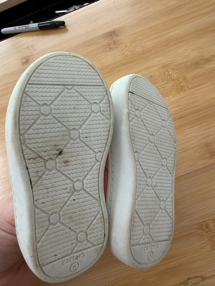 Carter's Slip-On Shoes – 5 | Pink Gold Crown - Nest and Sprout-Consignment