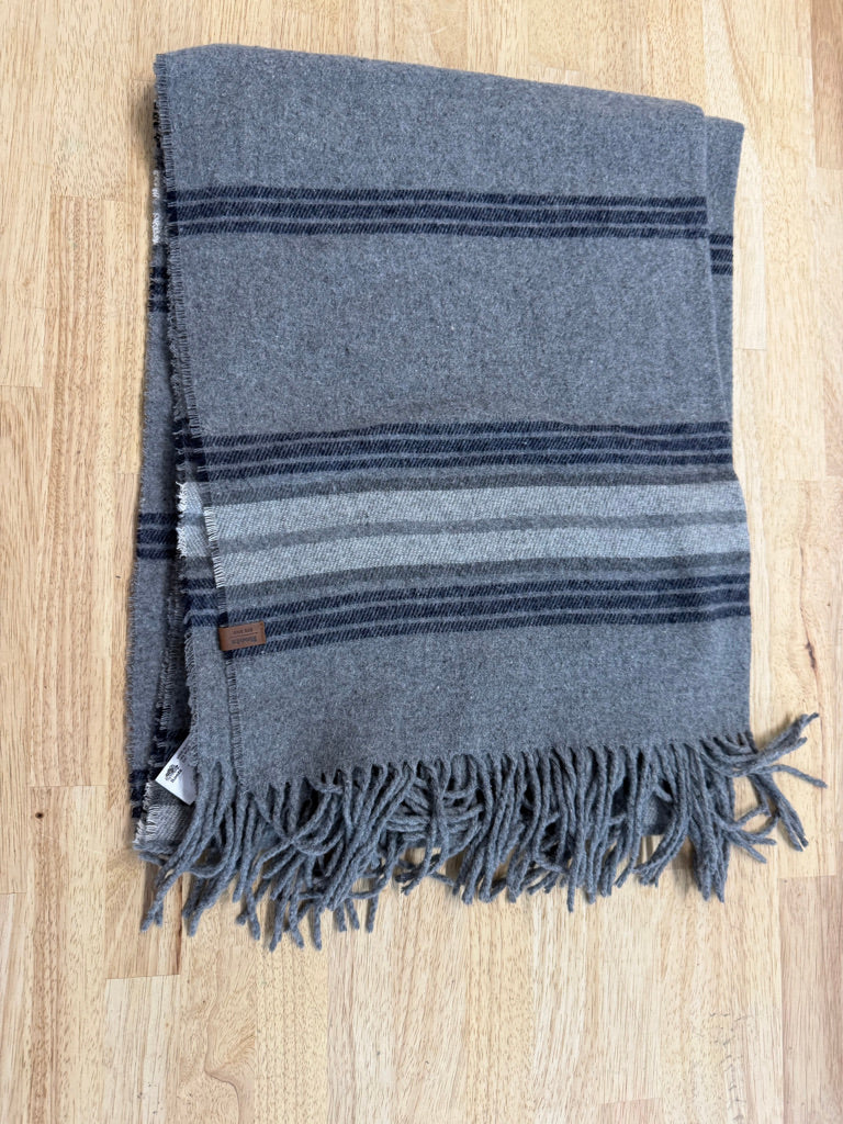 Roots Striped Blanket Shawl – One Size | Grey Lightweight
