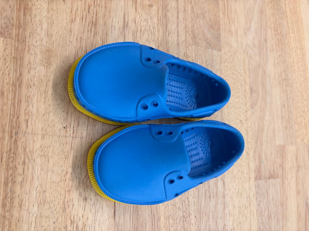 Native C5 Boat Shoes Blue/Yellow - Nest and Sprout - Consignment