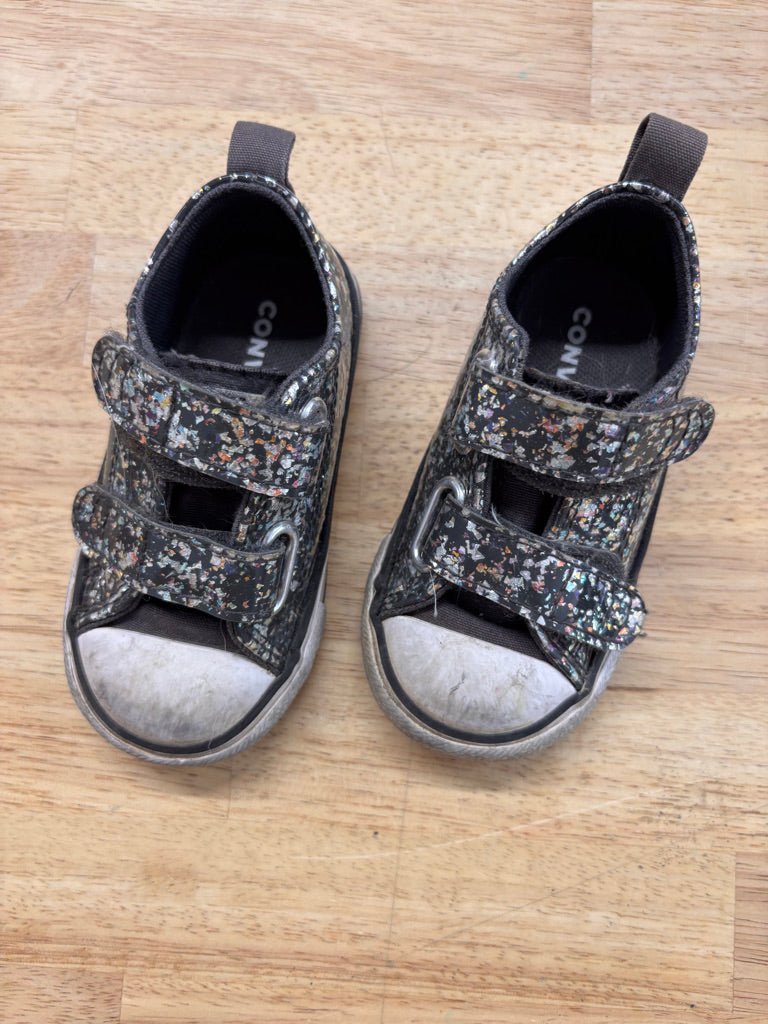 Converse Sparkle Glitter Sneakers – Size 5 - Nest and Sprout - Consignment