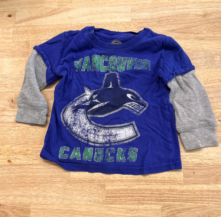 Canucks 18–24M Long Sleeve T-Shirt play condition