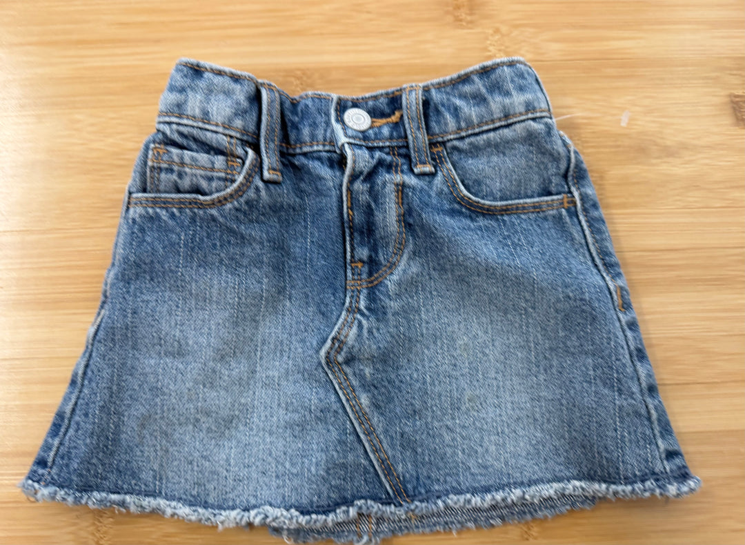 Old Navy Denim Skirt – 18–24M | Light Wash Raw Edge