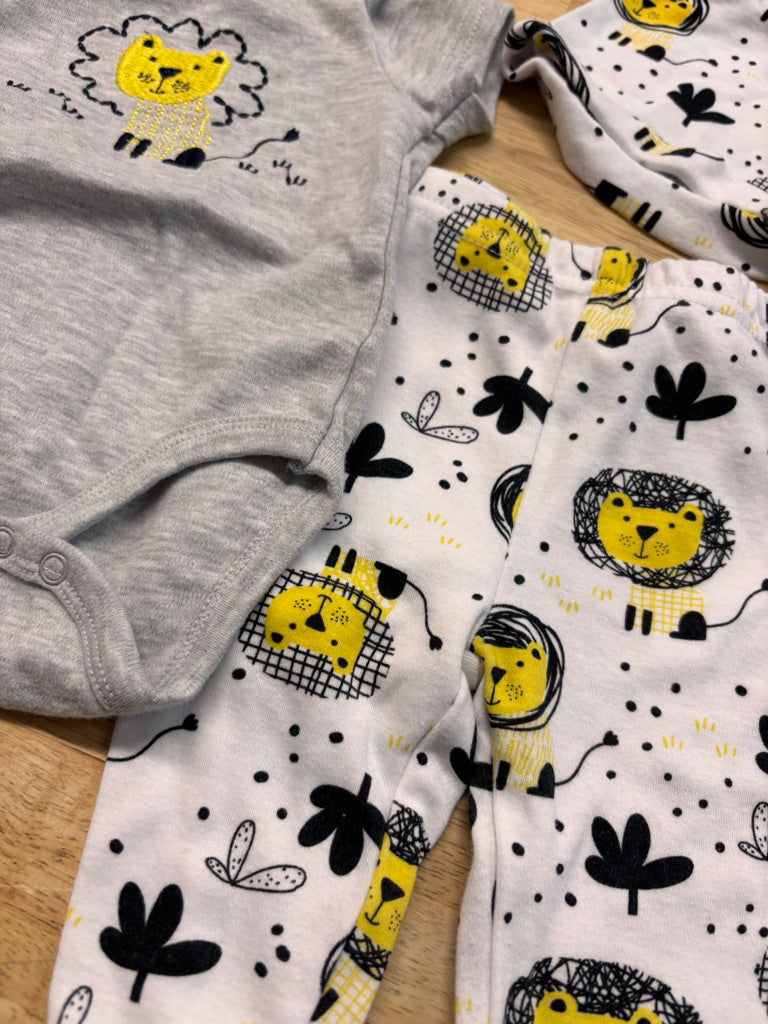 Baby Mode Outfit Set – Size 3–6M (Lion Theme, 3-Piece) imperfect