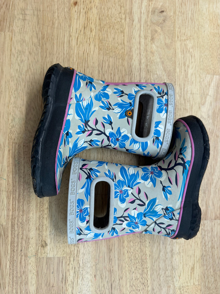 Bogs Rain Boot – 8 | Grey with Blue Floral and Purple Trim