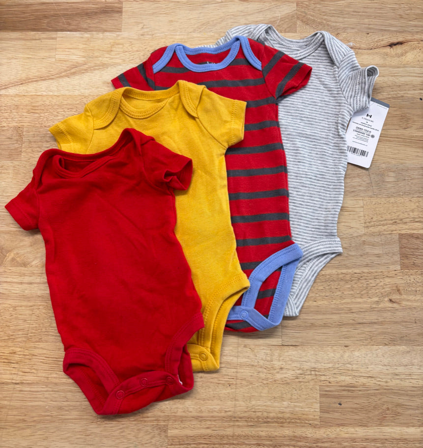 Carter’s NB Bodysuits – Set of 4
