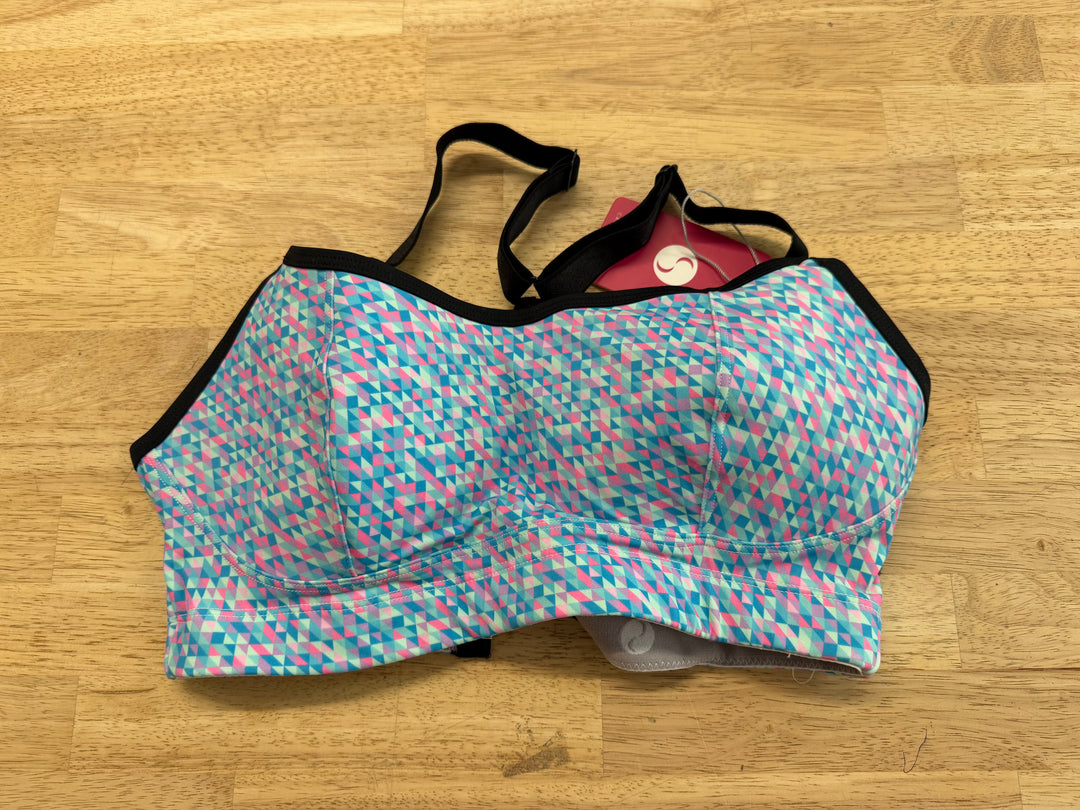 Cadenshae Fit to Feed Nursing Bra – M | Confetti | NWT