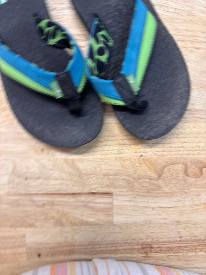 Sanuk Flip-Flops – Size 13–1