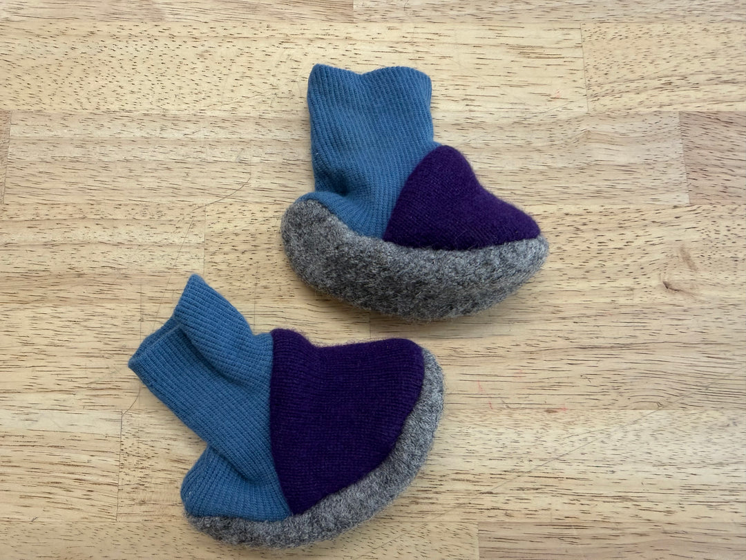 Nooks Baby Prewalking soft wool Wool Booties – Baby | Purple & Blue Excellent
