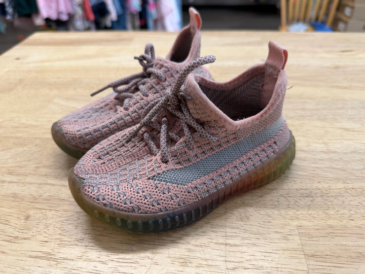 Pink Canvas Sneakers – Size 35 | Rainbow Sole Lace - Up - Nest and Sprout - Consignment