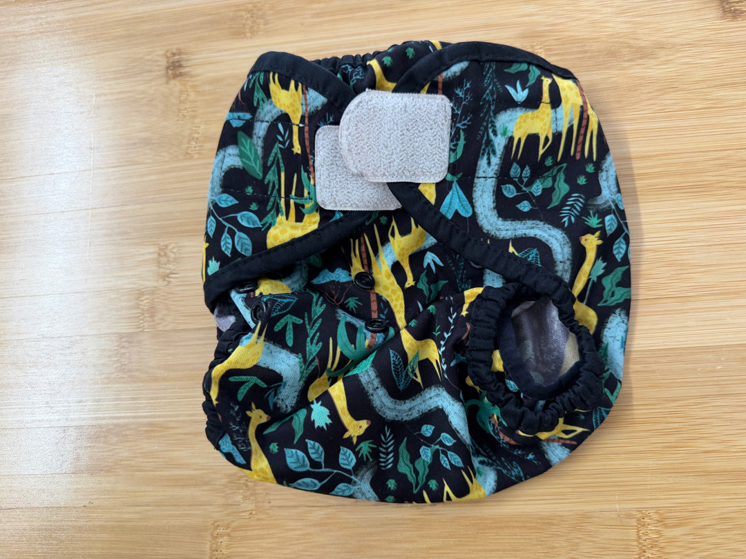 Thirsties Giraffe Diaper Cover – Size 2 | Velcro Snap | Play