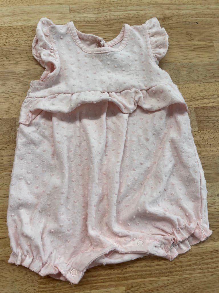 Kyle + Deena Bubble Romper – Light Pink with Hat 6–9 Months - Nest and Sprout - Consignment