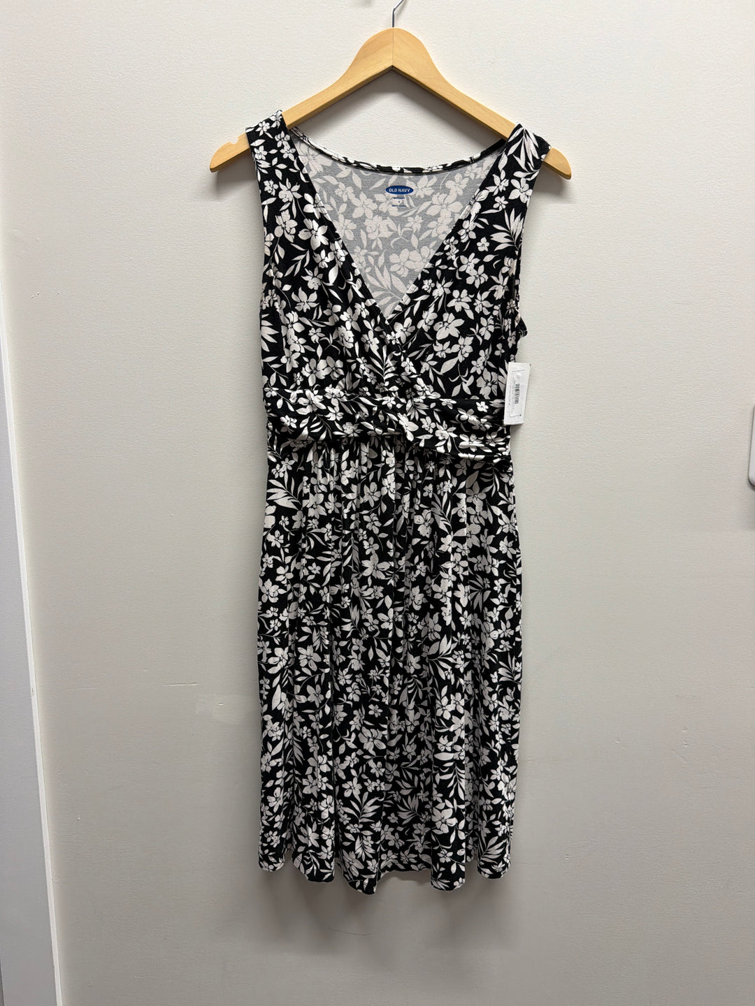 Old Navy Maternity Dress – Small | Black and White Floral | Strapless | Nursing Access