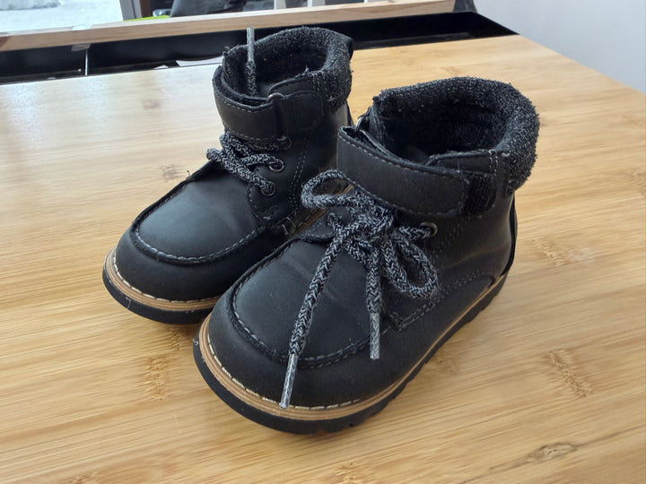 Joe Fresh Black Ankle Boots – 8 | Velcro & Lace Great Condition