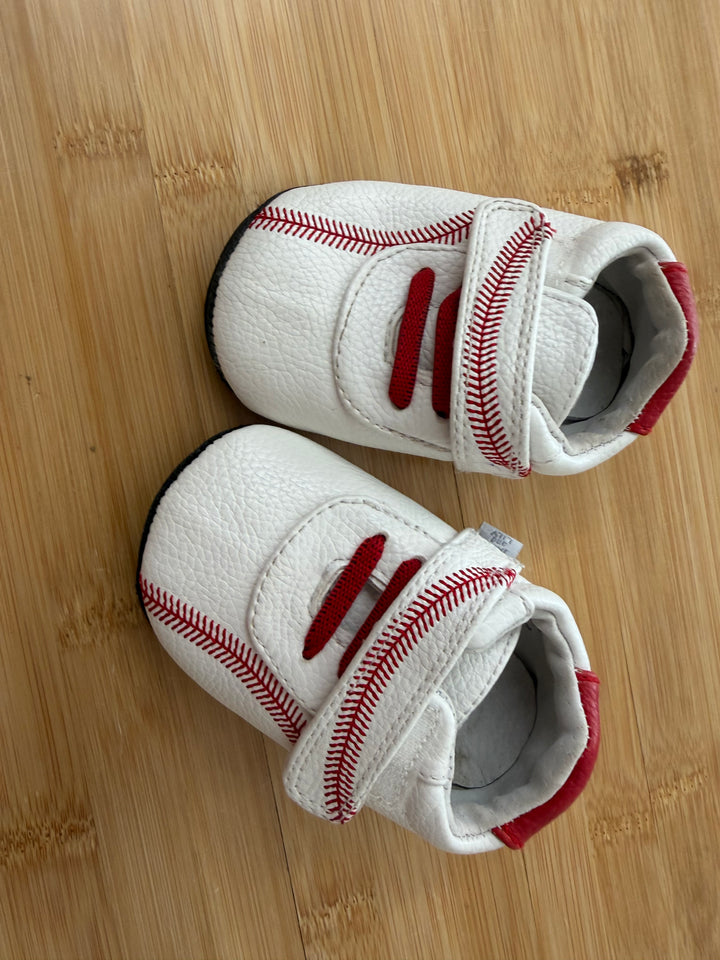 Jack & Lily Baseball Leather Moccasins – 12–18M (EU 21) | White & Red Excellent