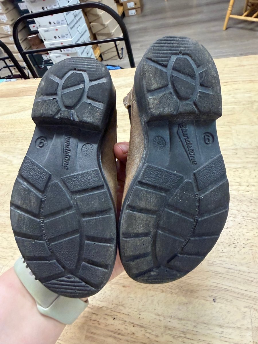 Blundstone Boots – 6 - Nest and Sprout-Consignment