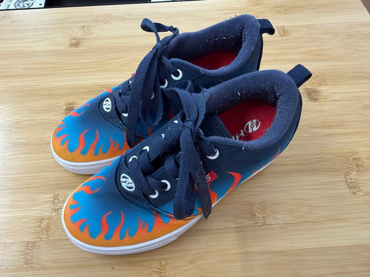 Heelys – Youth 3 | Flame Print Great Condition - Nest and Sprout-Consignment