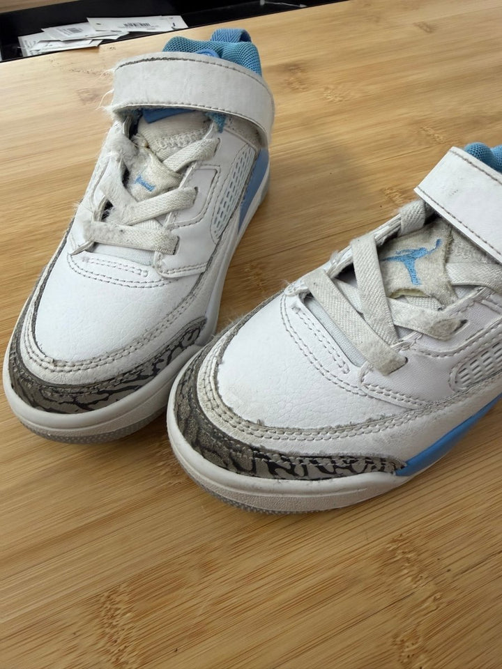 Air Jordan Sneakers – C10 | White | Play - Nest and Sprout-Consignment