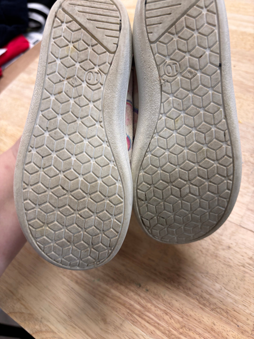 George Unicorn Canvas Shoes Size 10