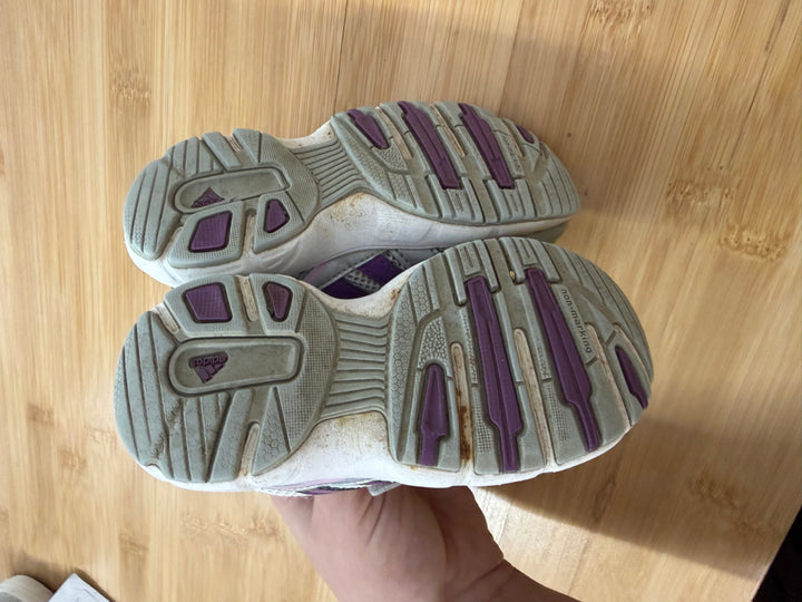 Adidas Runners – 7 | Purple Silver Velcro