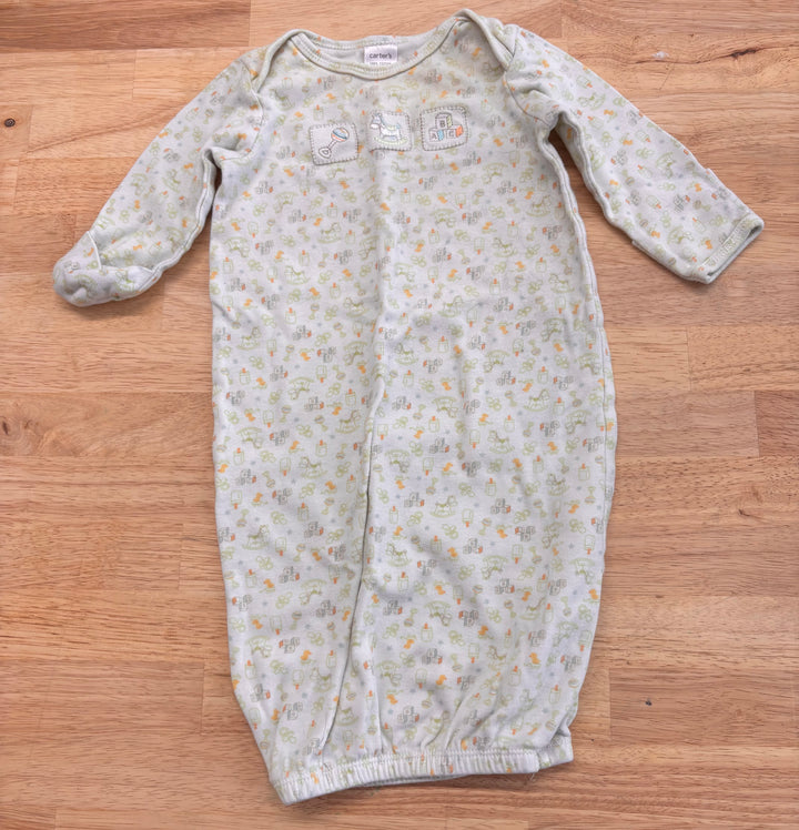 Carter’s NB Baby Gown - Neutral imperfect