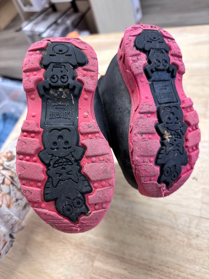 Cougar Size 5 Black Snow Boots