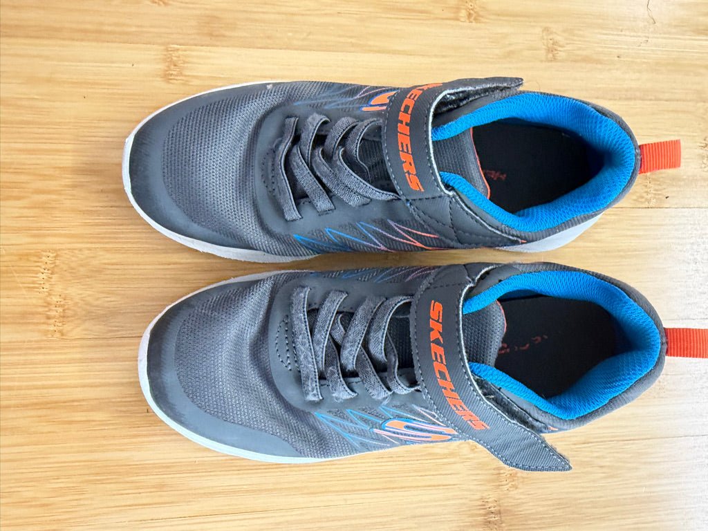 Skechers Runners – Youth 4 | Navy & Blue Orange Accents - Nest and Sprout-Consignment